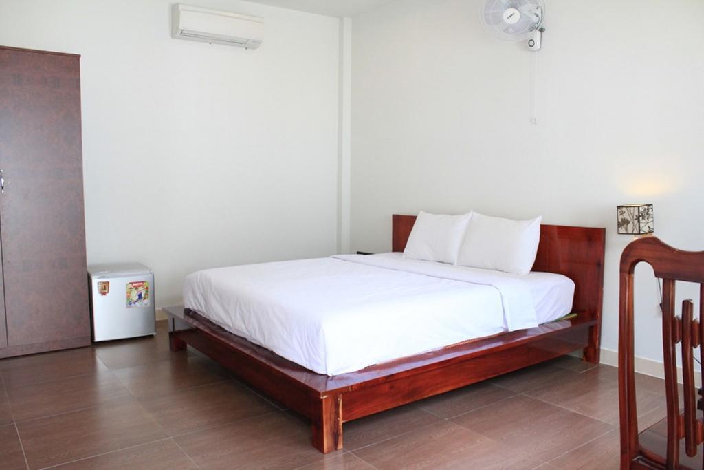 Sunshine Villa *
