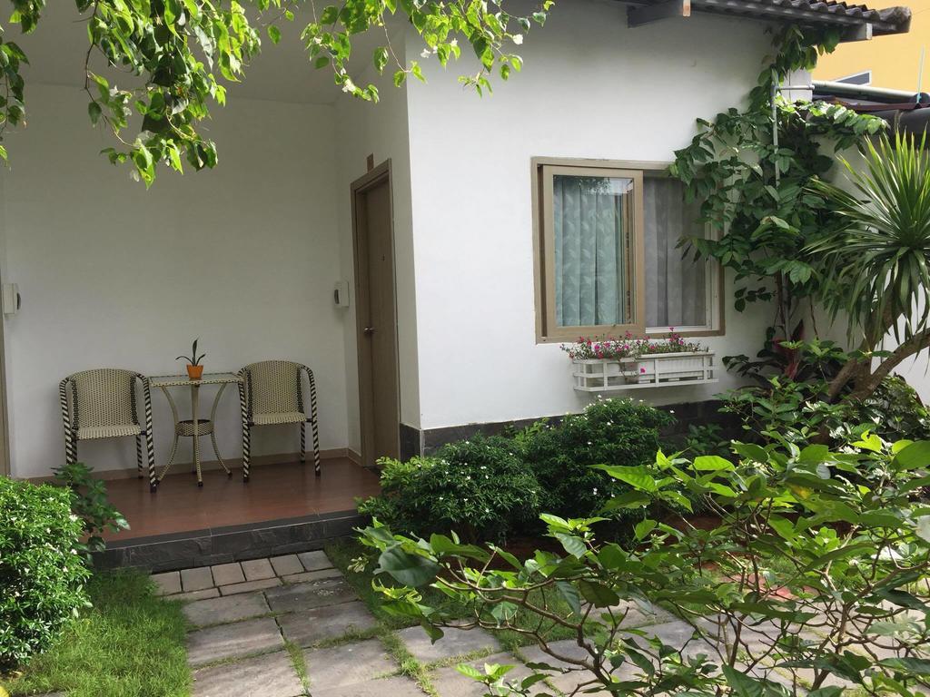 Sunshine Villa *